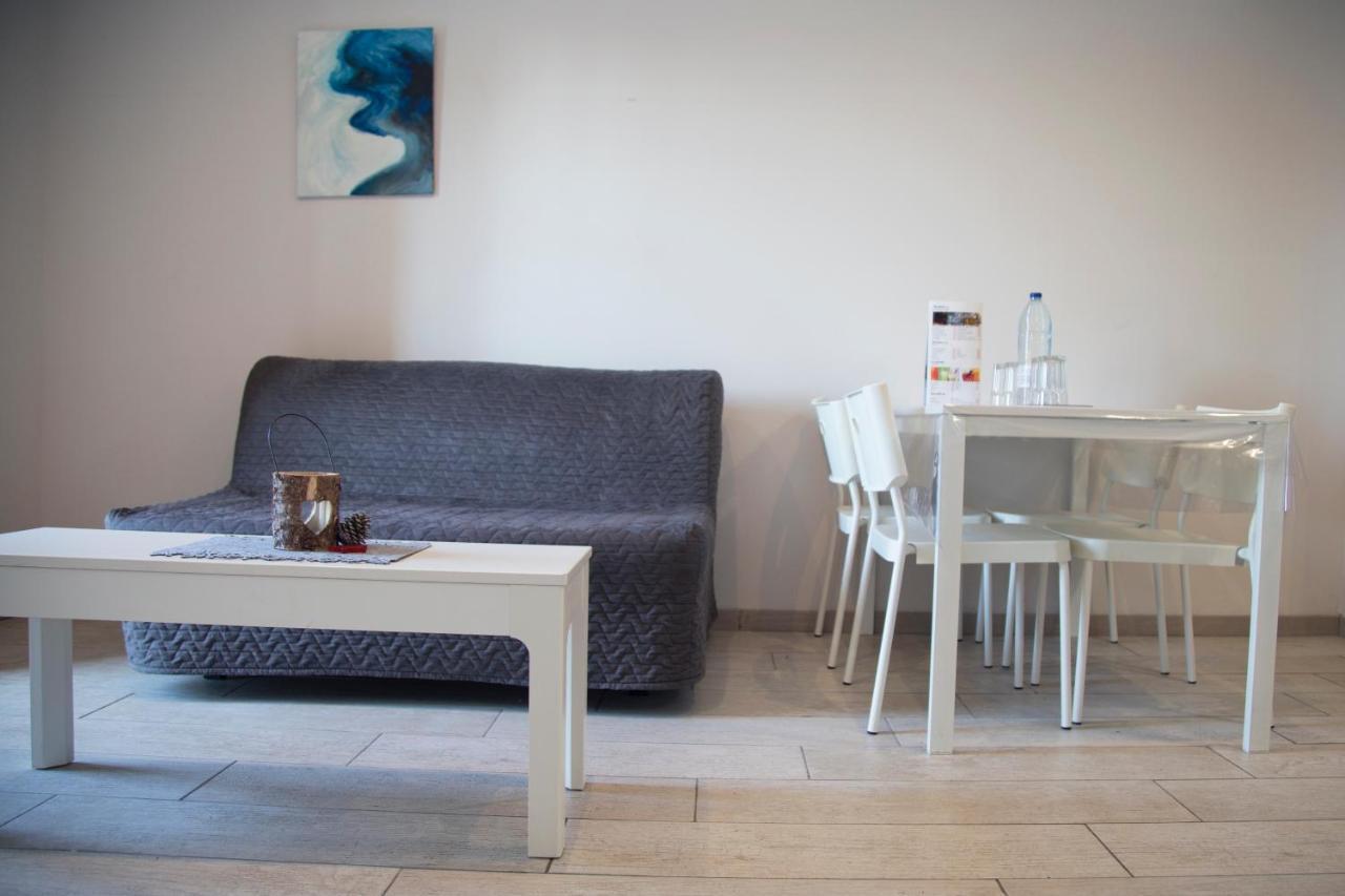Apartamentos Comfort Calella Buitenkant foto